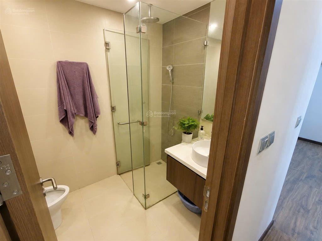 Bán cc n01t4 ngoại giao đoàn, 12 tỷ vnd, 109.5m2, 3pn, 2wc, nội thất đầy đủ