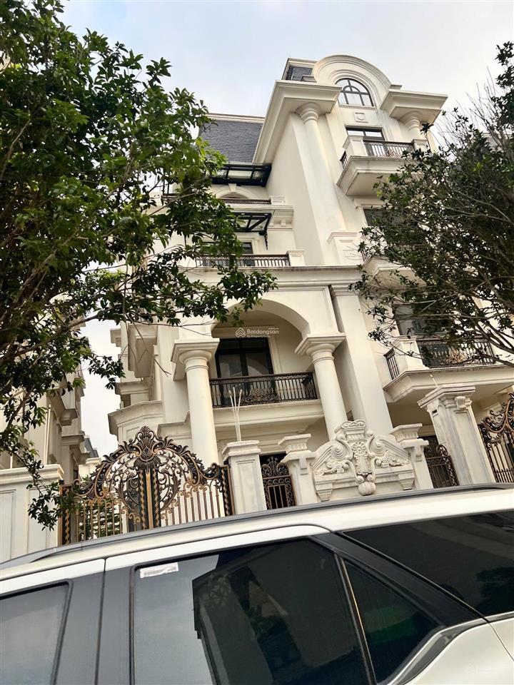 Biệt thự the zei ba mặt đường trung tâm mỹ đình