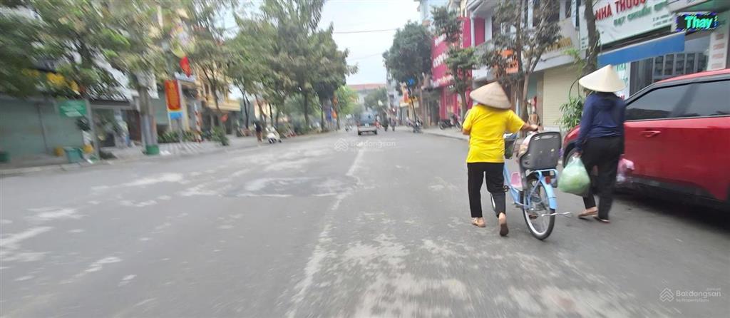 Bán đất dục tú 57m mt đẹp ngõ thông