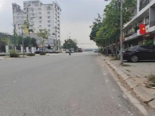 Bán nhà ngộp bank tiên dương 150m2, mặt tiền hơn 10m full thổ cư