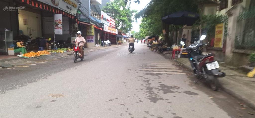 Bán nhà đẹp uy nỗ  vừa ở vừa kinh doanh cực tiện