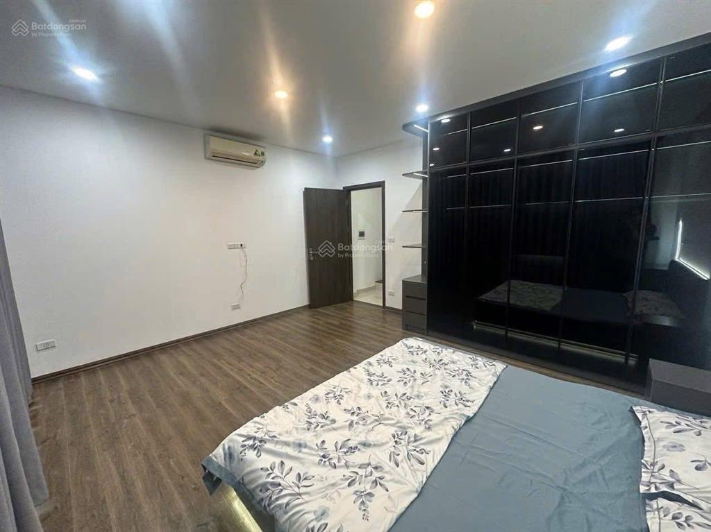 Cực hiếm kim ngưu hai bà trưng
