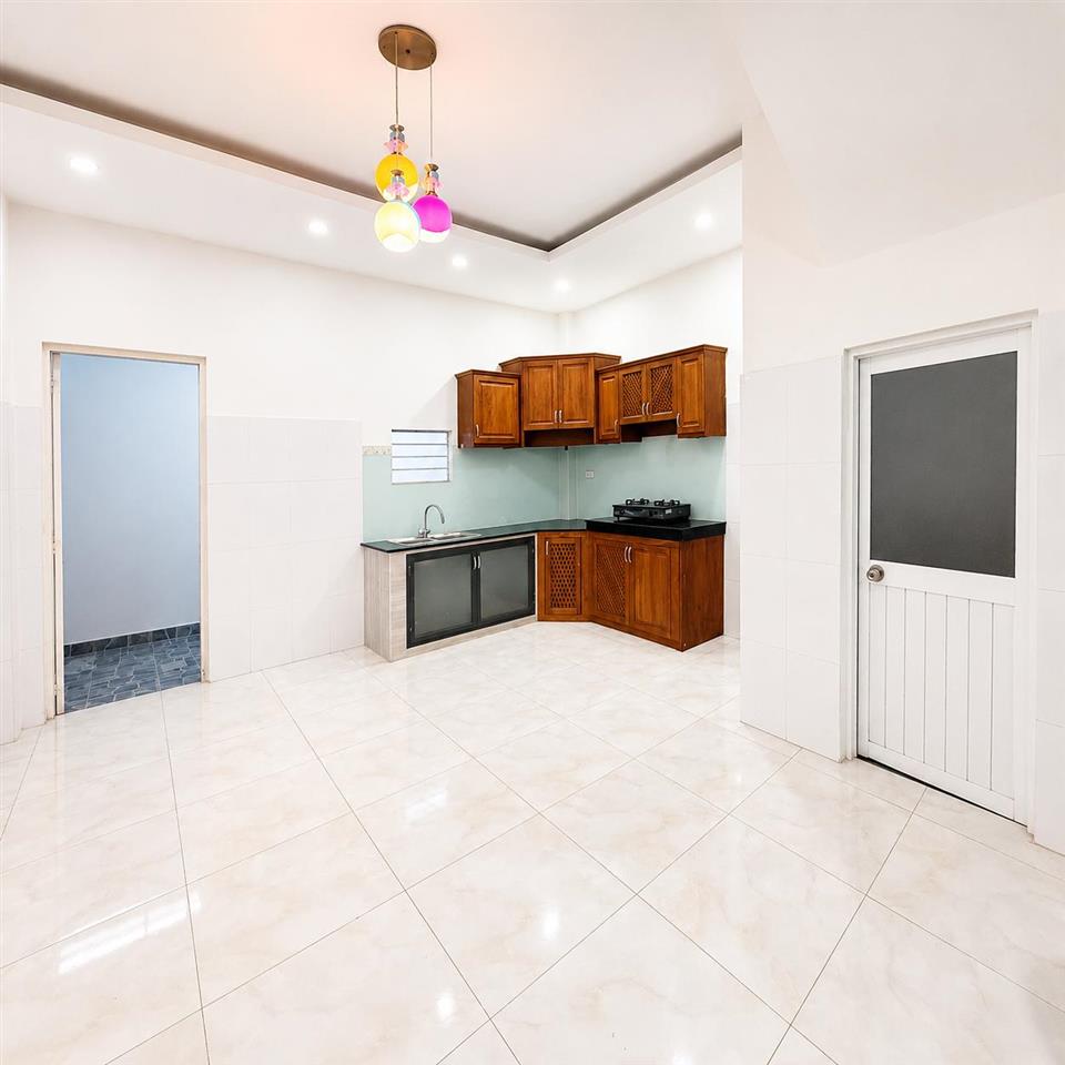 GIÁ 13 TRIỆU THUÊ NHÀ NGUYÊN CĂN 4 PHÒNG NGỦ, 5 WC