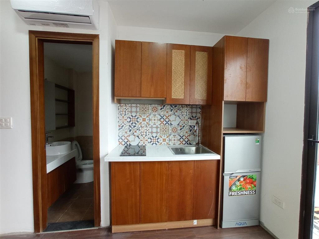 (giá ưu đãi từ 6.9tr) cho thuê căn hộ đủ đồ cửa sổ thoáng, 30m2, khu vực đào tấn, linh lang