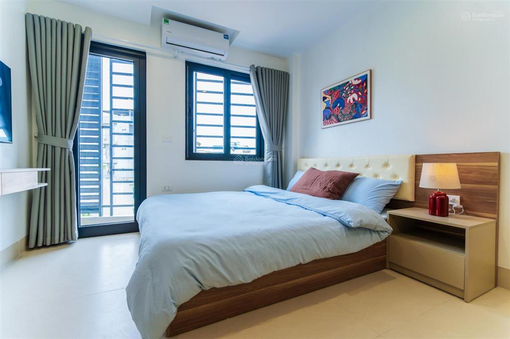Cho thuê căn hộ 1 ngủ, ô tô đỗ cửa, mới cứng, 40m2 khu vực đình thôn.  0979 769 ***