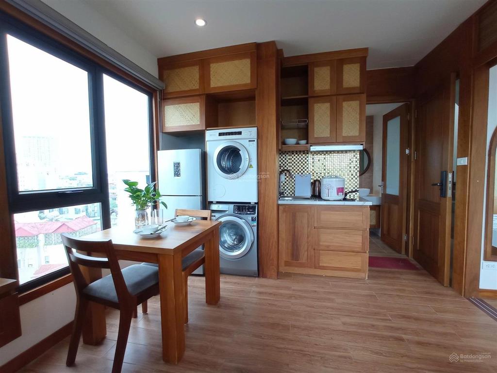 Vào ở ngay cho thuê căn hộ tầng cao 1n1k đầy đủ đồ khu vực đào, 50m2, từ 9 triệu/tháng