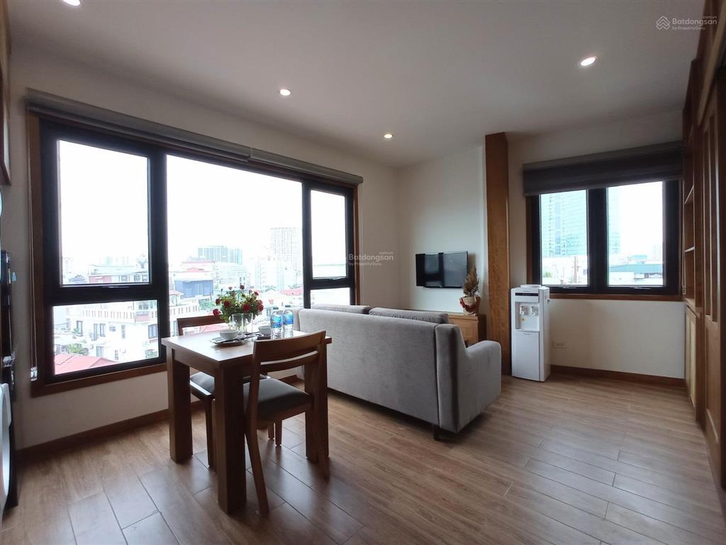 Cho thuê căn hộ tầng cao 1n1k đầy đủ đồ khu vực đào tấn linh lang, 50m2, từ 9,1 triệu/tháng