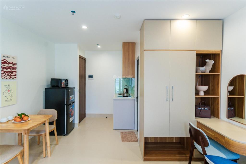 Chính chủ cho thuê căn hộ đủ nội thất, kv đình thôn, 30m2 từ 7 triệu