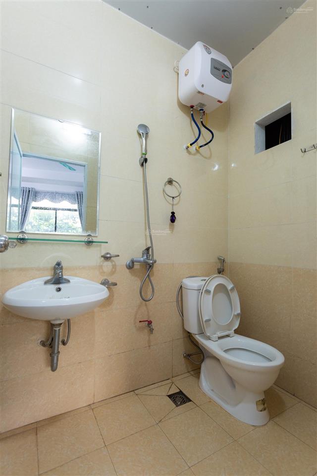 Cho thuê căn hộ đủ đồ cửa sổ thoáng, 4.1tr, 30m2 kv đình thôn, gần trần văn lai.  0979 769 ***