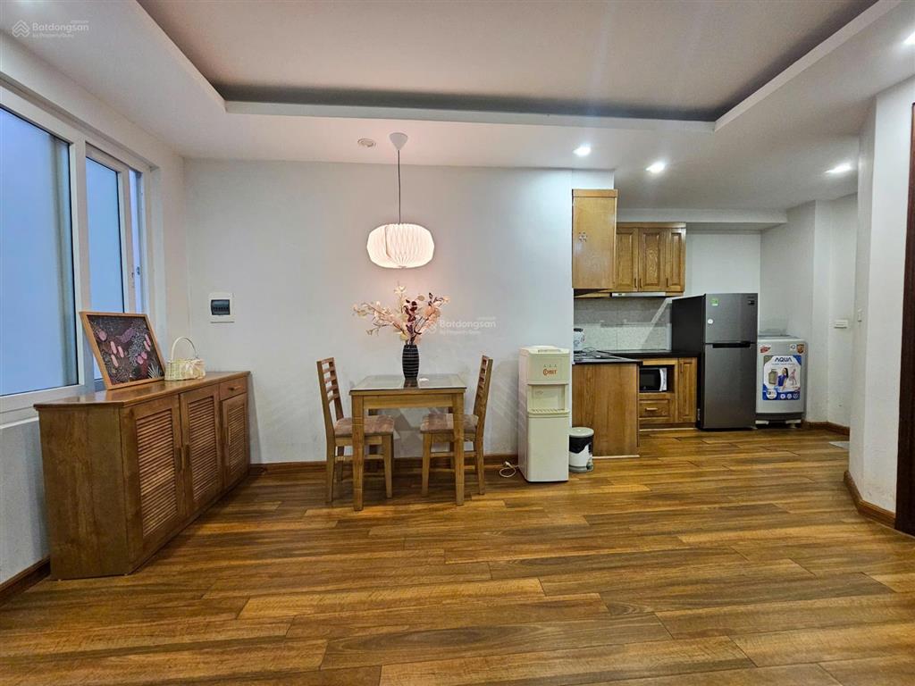 Chính chủ cho thuê căn hộ đủ đồ 1 ngủ 1 khách khu vực trần duy hưng, 50m2, 8,9 triệu