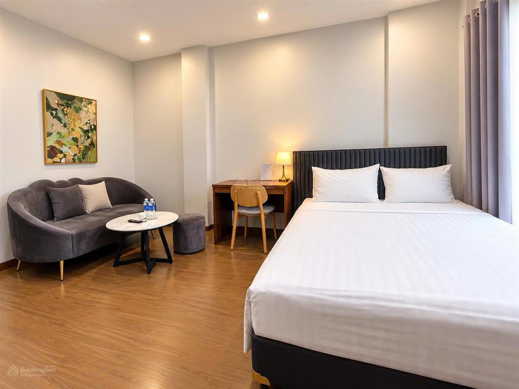 Cho thuê căn hộ đủ đồ tầng cao, ban công thoáng 30m2 khu vực đào tấn từ 8,5 triệu.  0979 769 ***