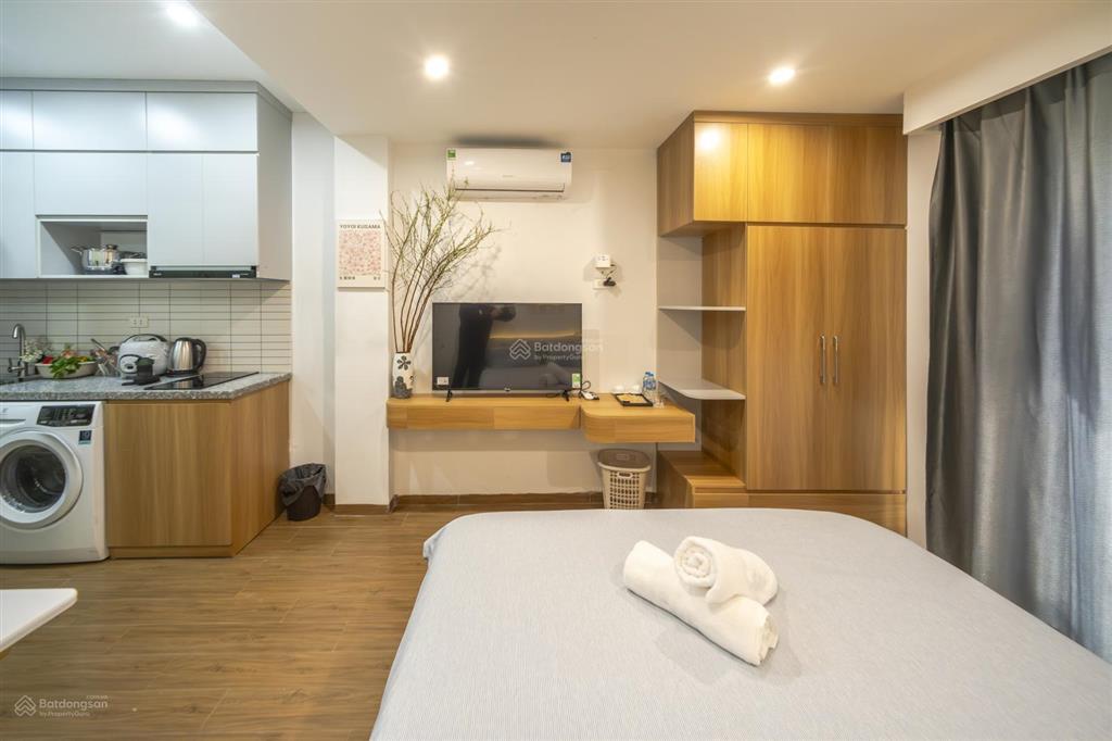Cho thuê căn hộ đủ đồ tầng cao, ban công thoáng 30m2 khu vực đào tấn từ 8,5 triệu.  0979 769 ***