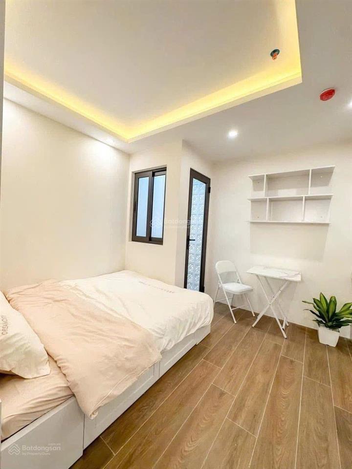 Toà căn hộ ccmn xã đàn, 7 tầng, lô góc, xây mới, 85m2, 19 phòng kk, lối thoát riêng, pccc, dt 100tr