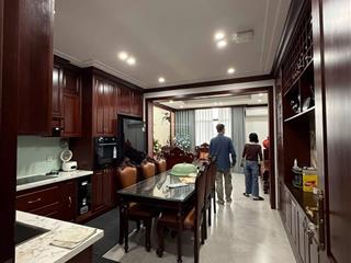 Bán nhà ngọc khánh  58m  6 tầng  mt 5.2m  ô tô  thang máy  kinh doanh  nội thất đồng bộ