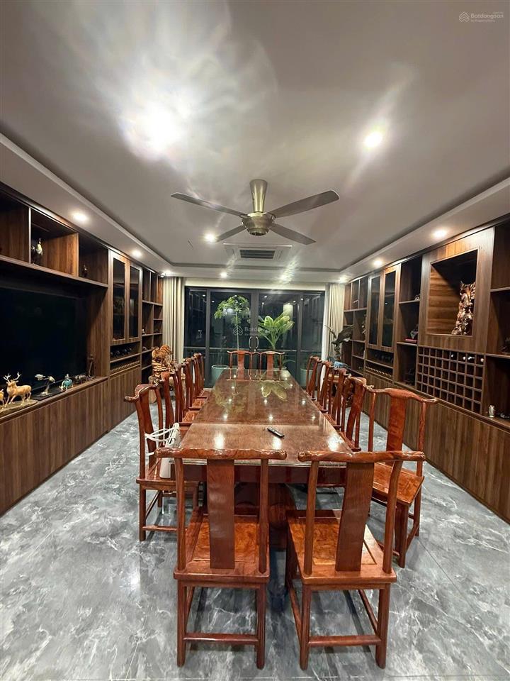 Qh ổn định! thái hà 65m2, 6 tầng, 2 thoáng, gara oto, thang máy, kinh doanh, cho thuê. giá 18 tỷ
