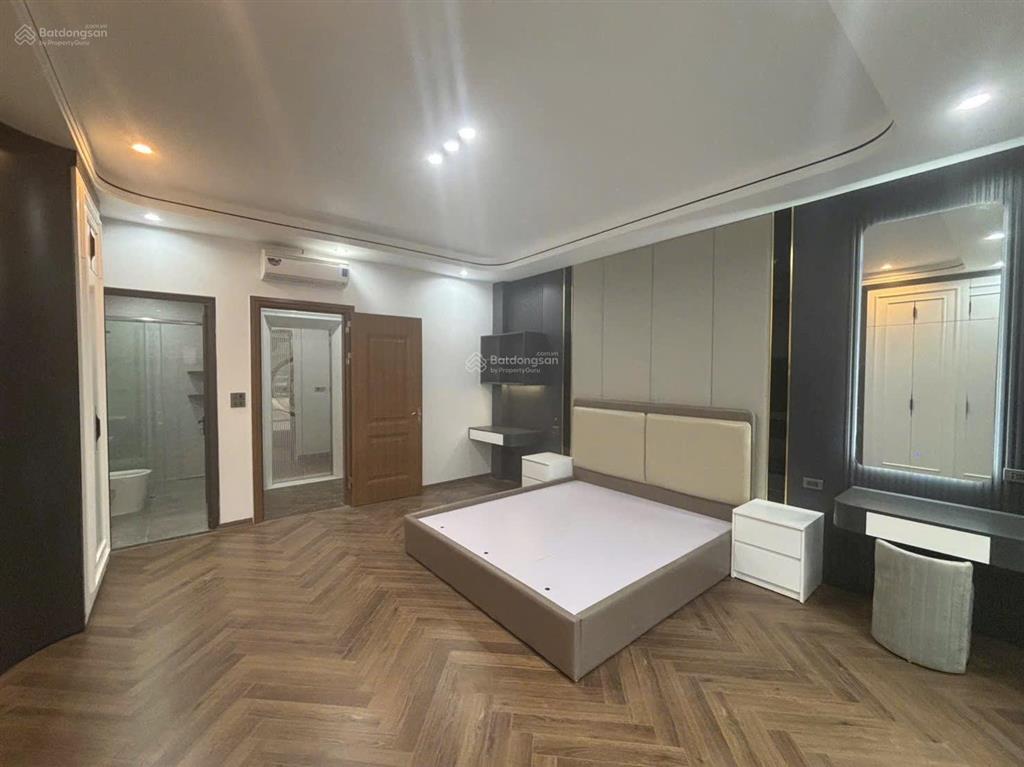 Hiếm! huỳnh thúc kháng, phân lô, dt 61m*6t. gara ôtô, thang máy, sáng, thoáng, kinh doanh