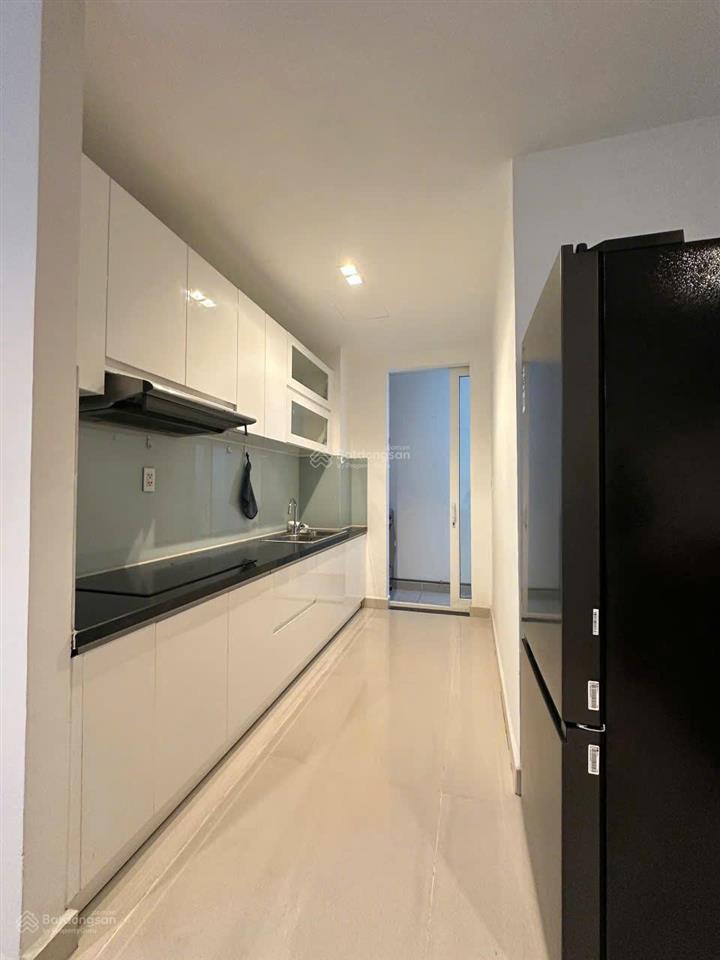 Cho thuê căn hộ sky center, 74m2, 2pn, 2wc, full nội thất, giá 16,5 triệu/th, ở liền,  0976 028 ***