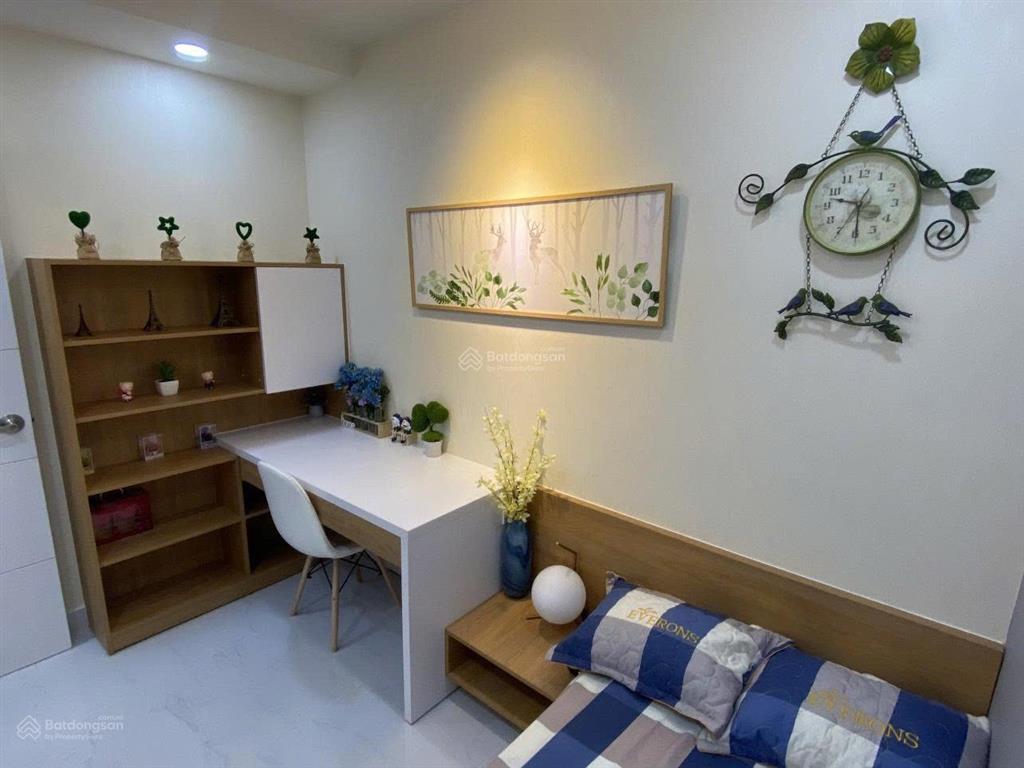Chính chủ cần bán gấp căn hộ terra royal, 80m2, 3pn, 2wc, nội thất, có sổ, giá 10 tỷ,  0976 028 ***