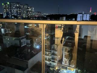 Cho thuê căn hộ sky center, 129m2, 3pn, 3wc, nội thất cơ bản, giá 21 triệu/tháng.  0976 028 ***