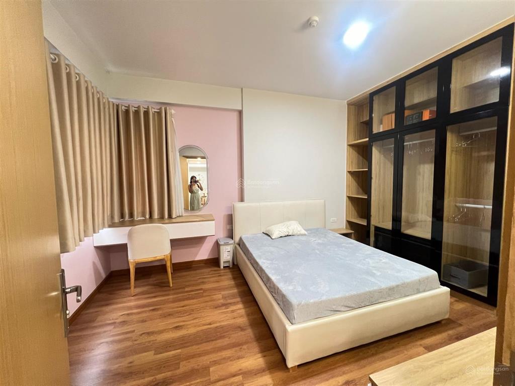 Bán căn hộ carillon 7, tân phú, 77m2, 2pn,2wc, full nội thất, sổ hồng, giá 4,9 tỷ.  0976 028 ***