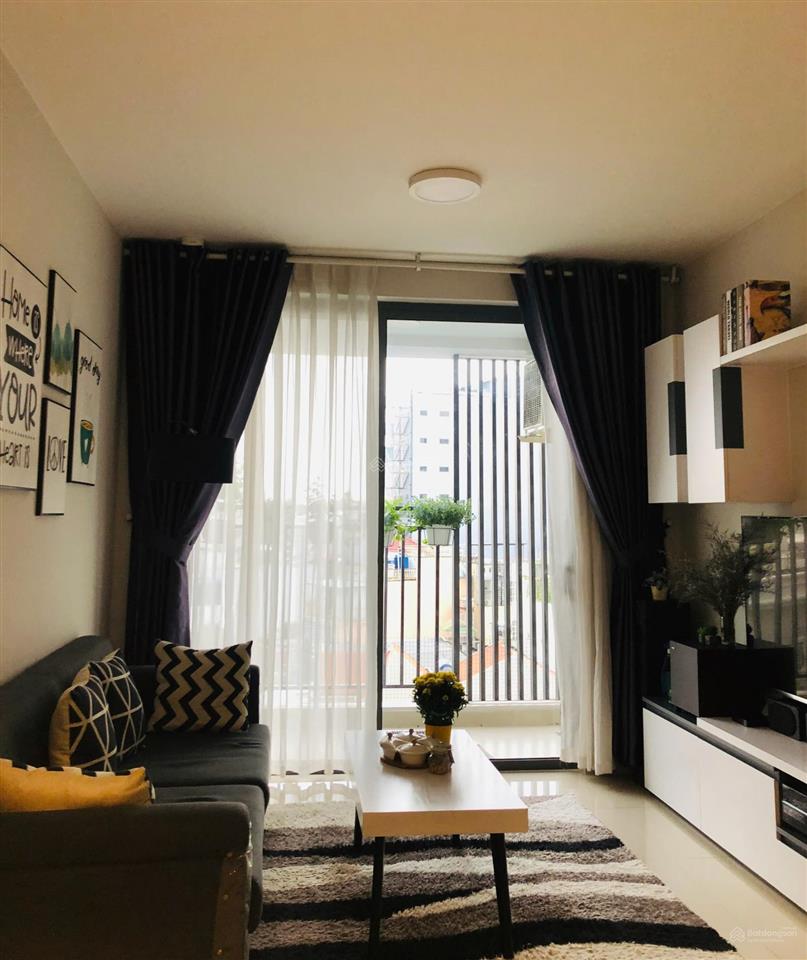 Cho thuê căn hộ botanica premier, 2pn,2wc, 74m2, full nội thất, giá 17,5tr/tháng,  0976 028 ***