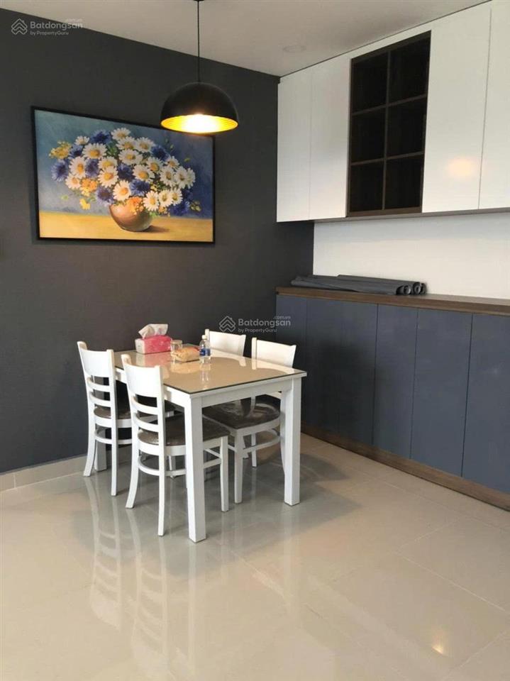 Bán căn hộ chung cư newton, 95m2, 3pn,2wc, nội thất, lầu trung, giá 7,8 tỷ,  0976 028 ***