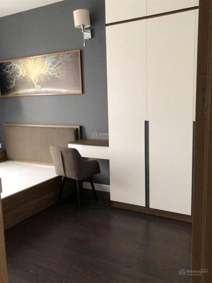 Bán căn hộ chung cư newton, 95m2, 3pn,2wc, nội thất, lầu trung, giá 7,8 tỷ,  0976 028 ***