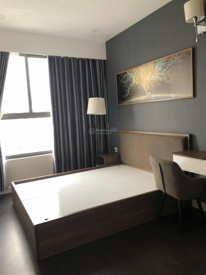Bán căn hộ chung cư newton, 95m2, 3pn,2wc, nội thất, lầu trung, giá 7,8 tỷ,  0976 028 ***