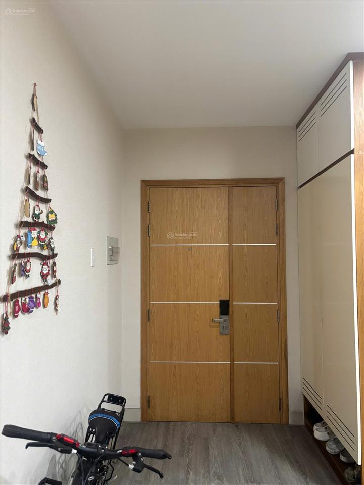 Cần bán căn hộ him lam chợ lớn, quận 6, 97m2, 2pn, 2wc, sổ hồng, giá 5,3 tỷ .  0976 028 ***