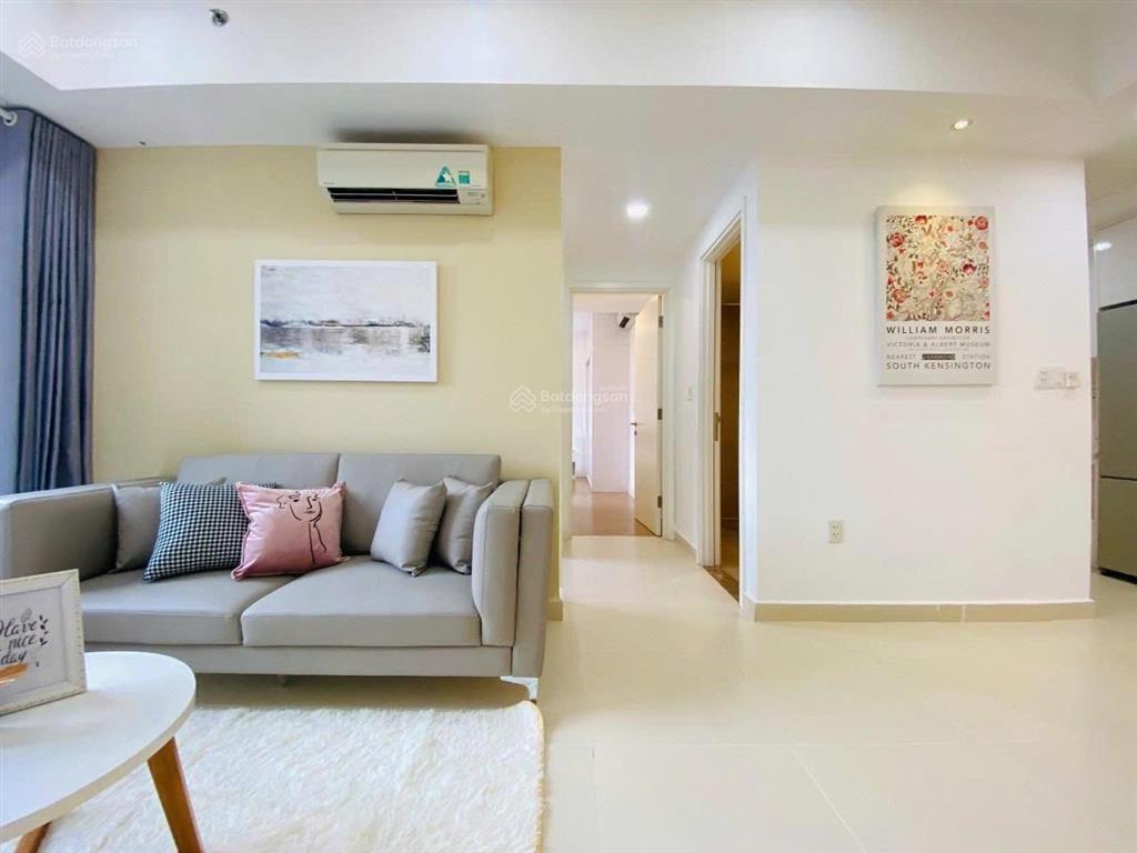 Cho thuê căn hộ terra royal, q3, 72m2, 2pn, 2wc, full nội thất, giá 24tr/th. ở liền.  0976 028 ***