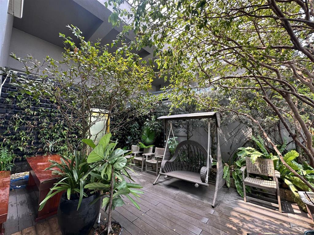 Hàng hiếm! penthouse sài gòn airport plaza, 309m2, 4pn, full nội thất, có sổ, giá 26 tỷ. 0976 028 ***