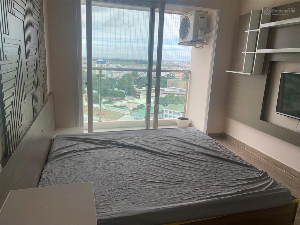 Cho thuê căn hộ sunny plaza, gò vấp, 95m2, 3pn, 2wc, full nội thất, giá 17tr/tháng.  0976 028 ***