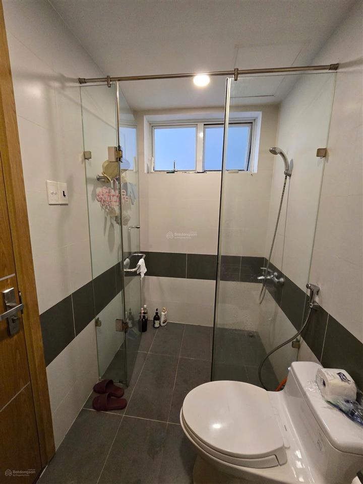 Cho thuê căn hộ him lam, quận 6, 83m2, 2pn, 2wc, full nội thất, giá 14 triệu/tháng.  0976 028 ***