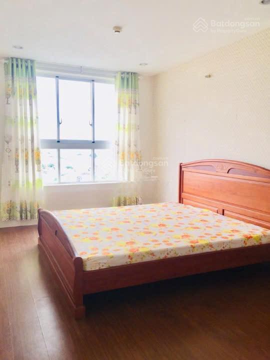 Cho thuê căn hộ the harmona, tân bình, 80m2, 2pn,2wc, không nội thất, giá 10tr/tháng.  0976 028 ***