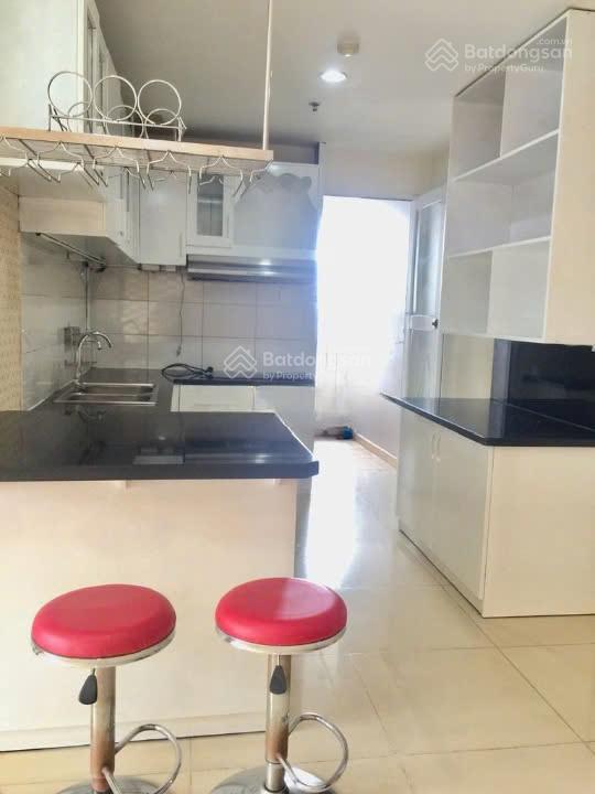 Cho thuê căn hộ the harmona, tân bình, 80m2, 2pn,2wc, không nội thất, giá 10tr/tháng.  0976 028 ***
