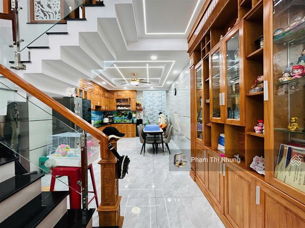 Bán nhà hxh tây lân, p. bình trị đông, q. bình tân, 4x15m lửng 3 lầu, nhà mới đẹp, giá 7.2 tỷ