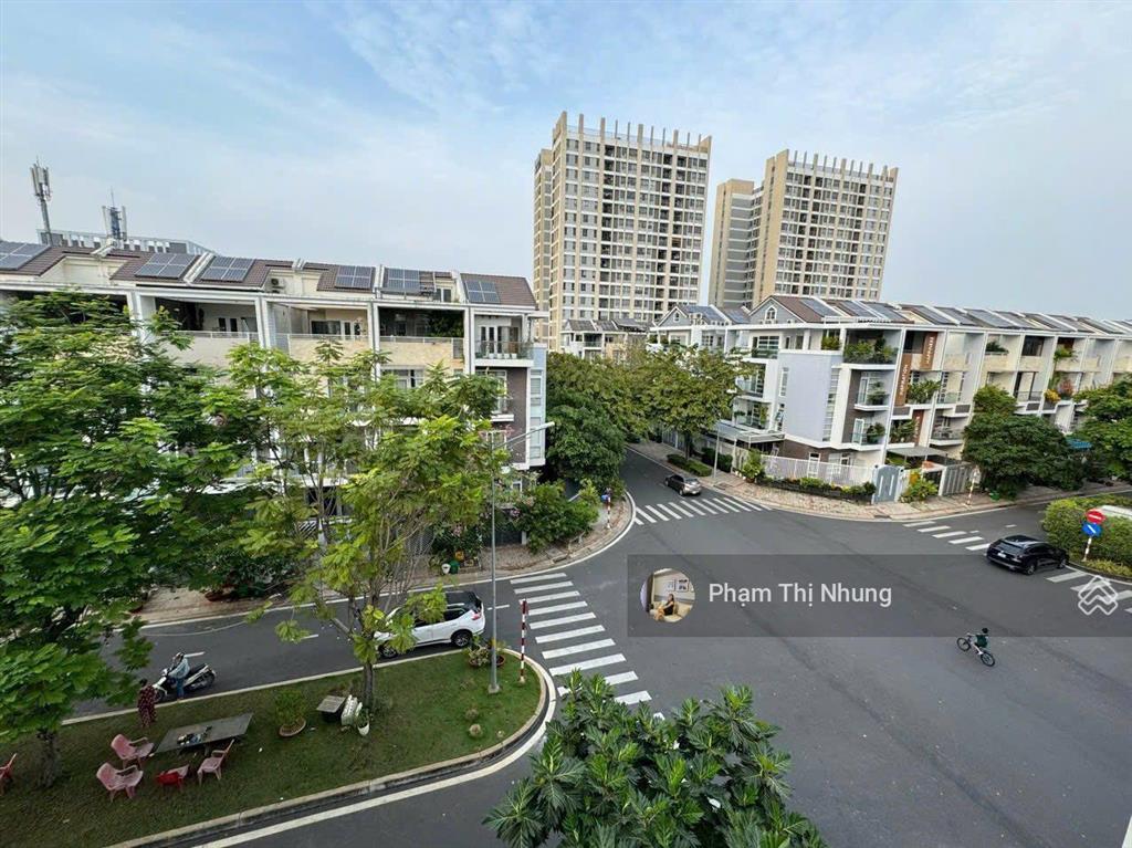 Bán căn góc jamona heights quận 7  76.5m²/ 2pn2wc đã có sổ hồng, view mát mẻ, tặng nt, giá 5.1 tỷ