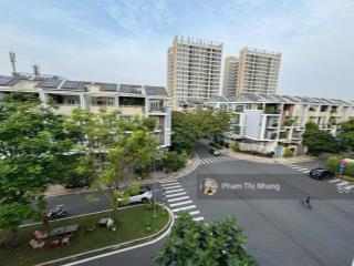 Bán căn góc jamona heights quận 7  76.5m²/ 2pn2wc đã có sổ hồng, view mát mẻ, tặng nt, giá 5.1 tỷ
