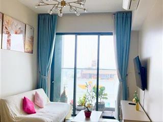 Chính chủ bán căn hộ emerald  celadon city  63m2/ 2pn, đầy đủ nội thất, thoáng mát, giá 5,2 tỷ
