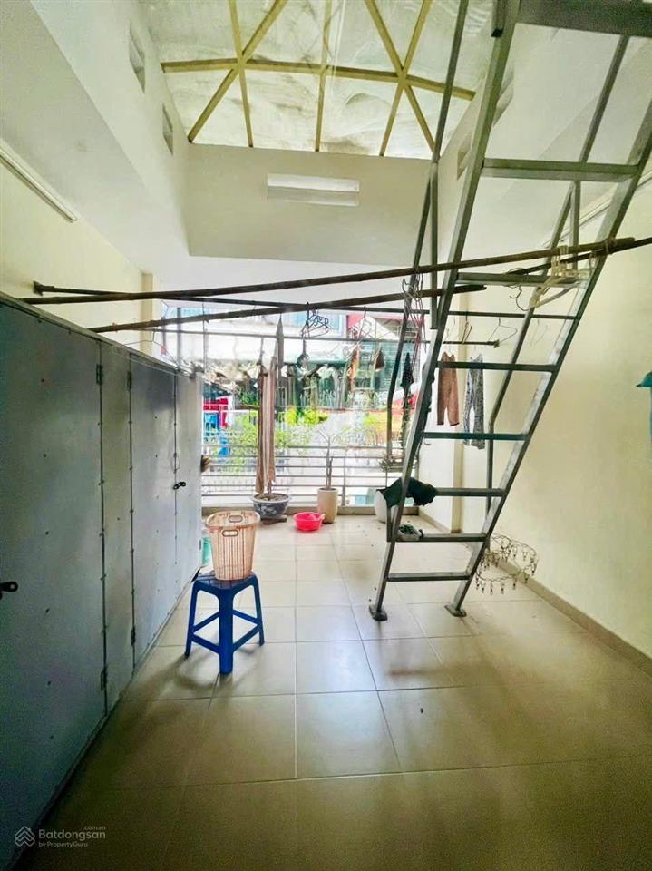 Bán nhà riêng 50m2, 5pn, 4wc ở trần duy hưng, yên hòa, hà nội giá 13,5 tỷ vnd