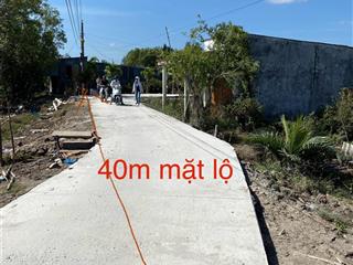 Bán đất vuông 60000m2 có 300m2 thổ cư, lộ 3m tại thị trấn năm căn, 7 tỷ vnd gần quốc lộ 1a