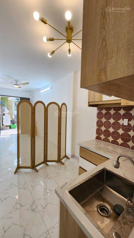 Bán nhà 3 tầng tân mỹ quận 7 | 4 tỷ 3  shr, 40m2, 4pn, kdc hiện hữu, tặng nội thất