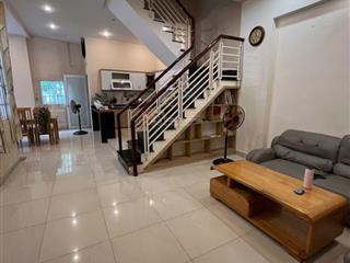 Chỉ 9 tỷ xíu nhà mặt tiền kinh doanh đường số lâm văn bềntân quyquận 7dt 50m3 pn