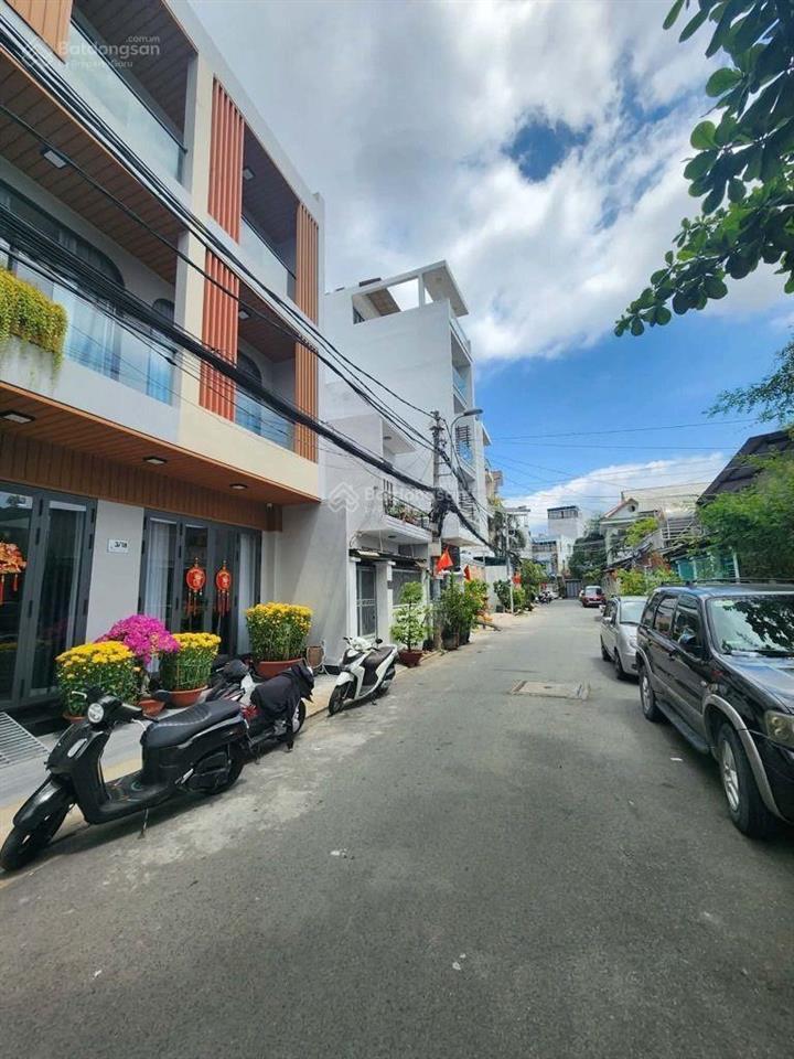 Chỉ 16.9 tỷ nhà ngay mặt tiền tân quy  quận 7  hiếm ngang 7m  4 pn  chủ thiện chí