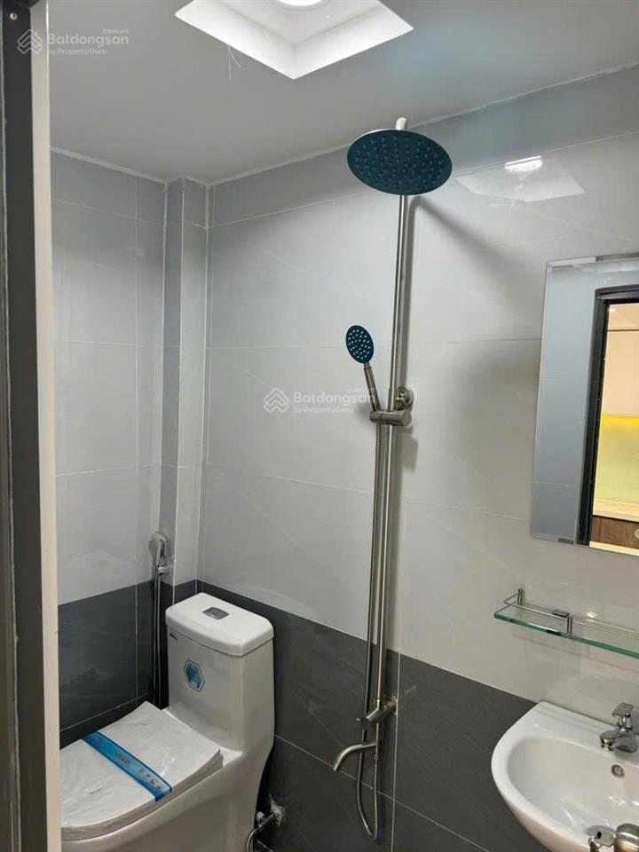 Hơn 3 tỷ sở hữu nhà 3 tầng hxh quận 7
