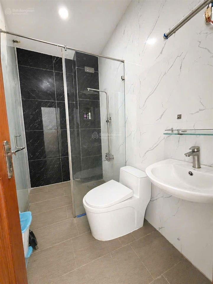 Bán nhà bùi văn ba quận 7  4pn, 4.1x16m, shr hoàn công