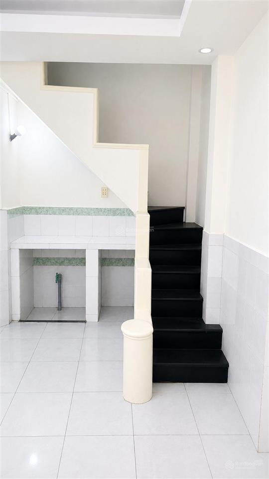 Quận 7 lâm văn bền  chỉ 2,69 tỷ  dt 32m2  nhà sổ riêng, cách ô tô chỉ 30m
