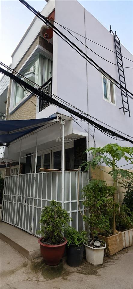 4.650 tỷ ở quận 7 khu tân hưng, tân quy cũ nhà xe hơi thông tận cửa không dễ nhưng căn này có