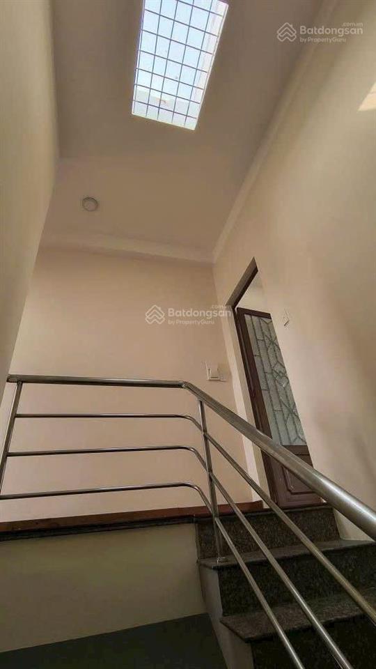 Nhà mới 4 tầng mặt tiền đường số gần parc mall, phường 4, quận 8