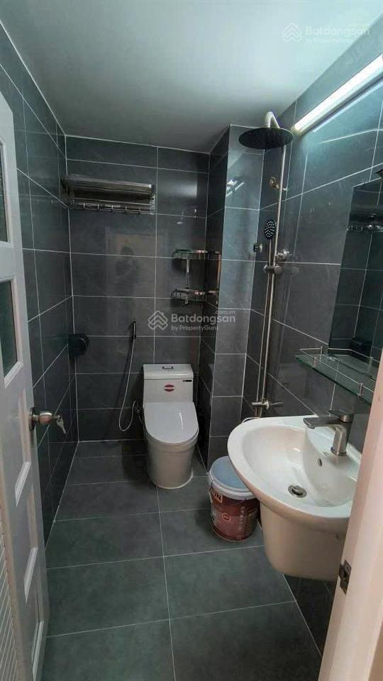 Nhà mới 4 tầng mặt tiền đường số gần parc mall, phường 4, quận 8